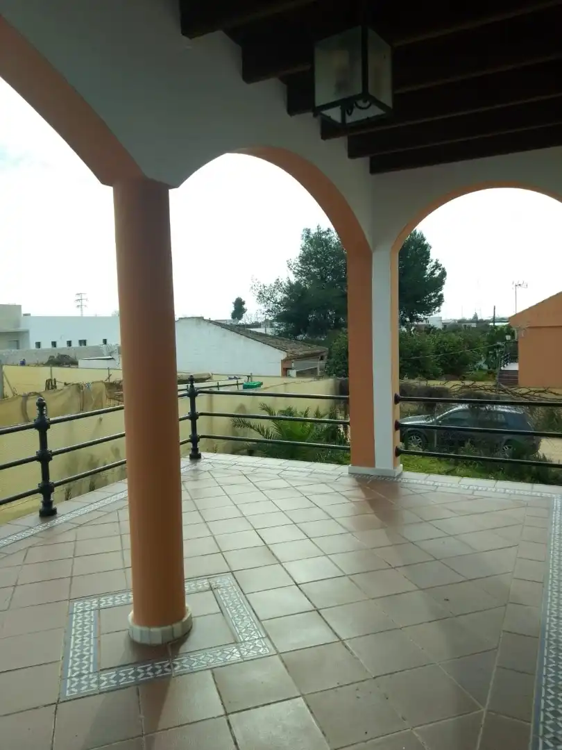 Terraza de Casa o chalet en venta en Dos Hermanas con Jardín privado, Terraza y Balcón