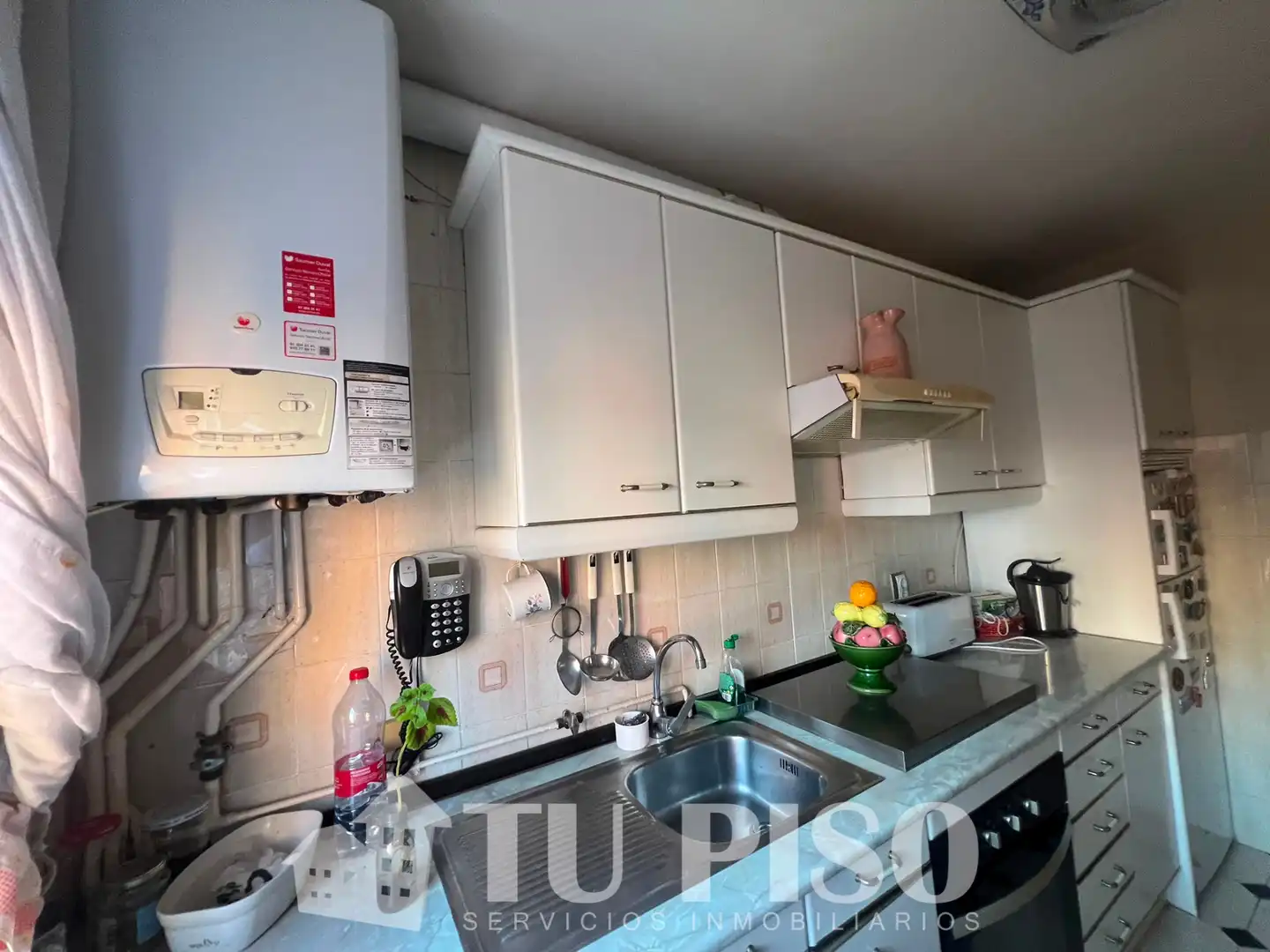Cuina de Pis en venda en Madrid amb Aire condicionat, Calefacció i Terrassa