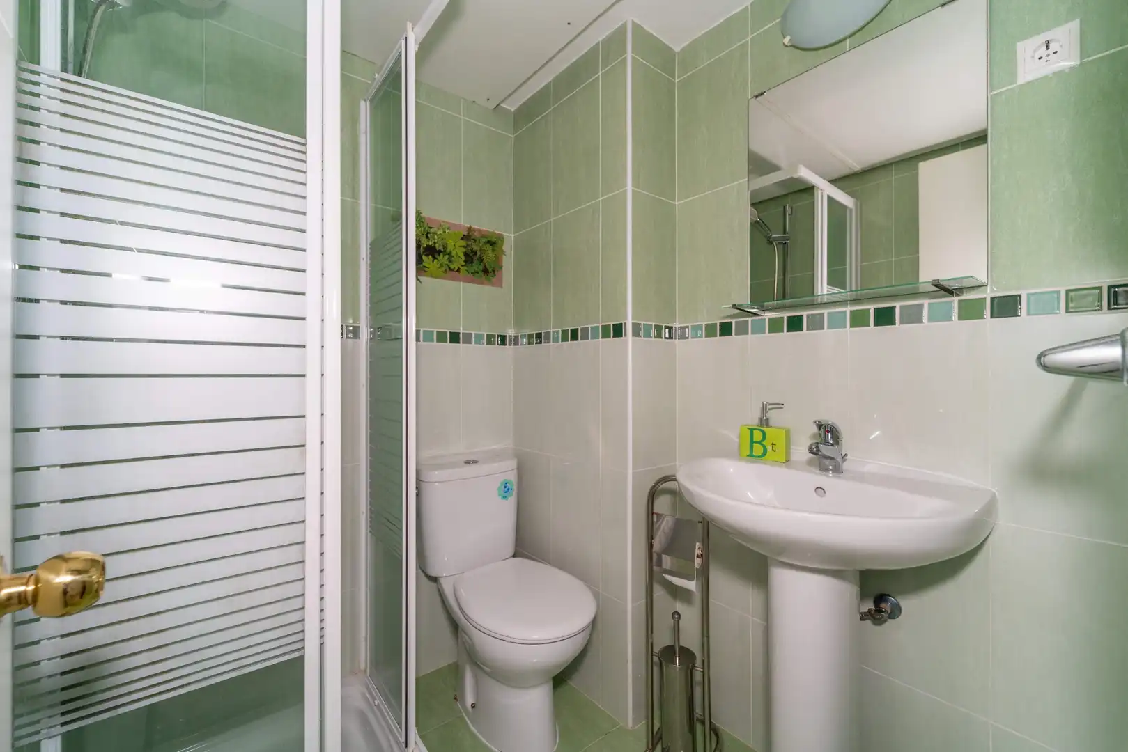Bany de Apartament en venda en Torremolinos amb Aire condicionat, Terrassa i Traster
