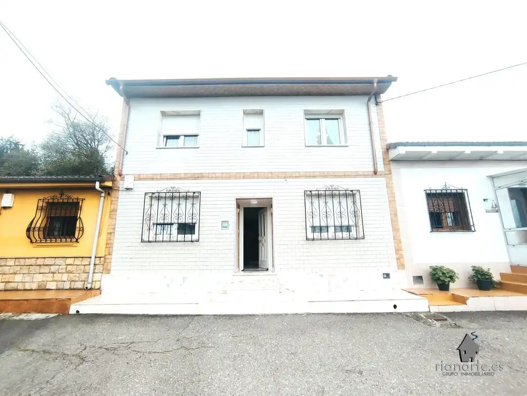 Casa in vendita a La Felguera