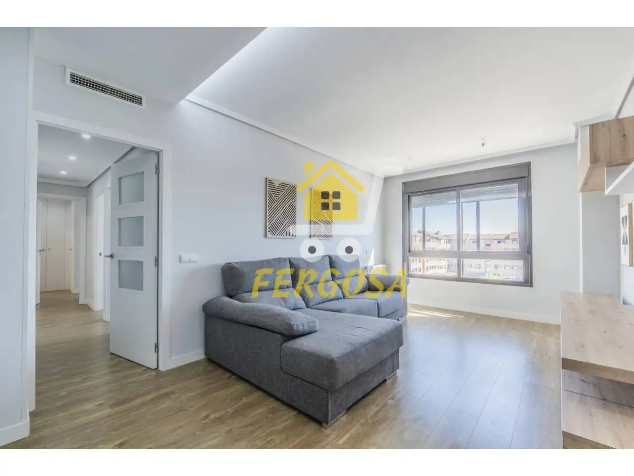 Sala de estar de Piso en venta en Navalcarnero con Aire acondicionado, Calefacción y Piscina comunitaria