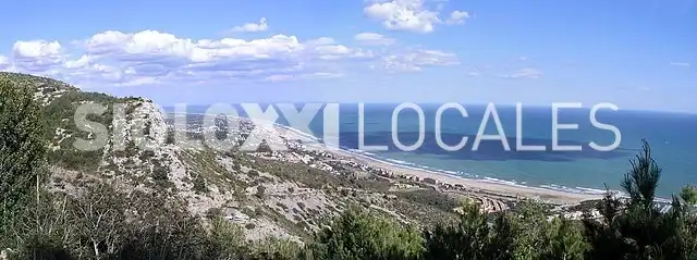 Vista exterior de Local de alquiler en Castelldefels con Aire acondicionado