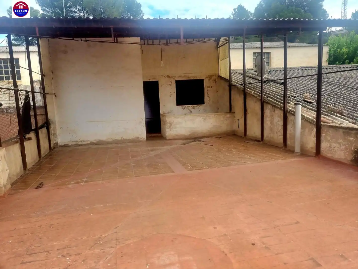 Edificio en venta en Andosilla