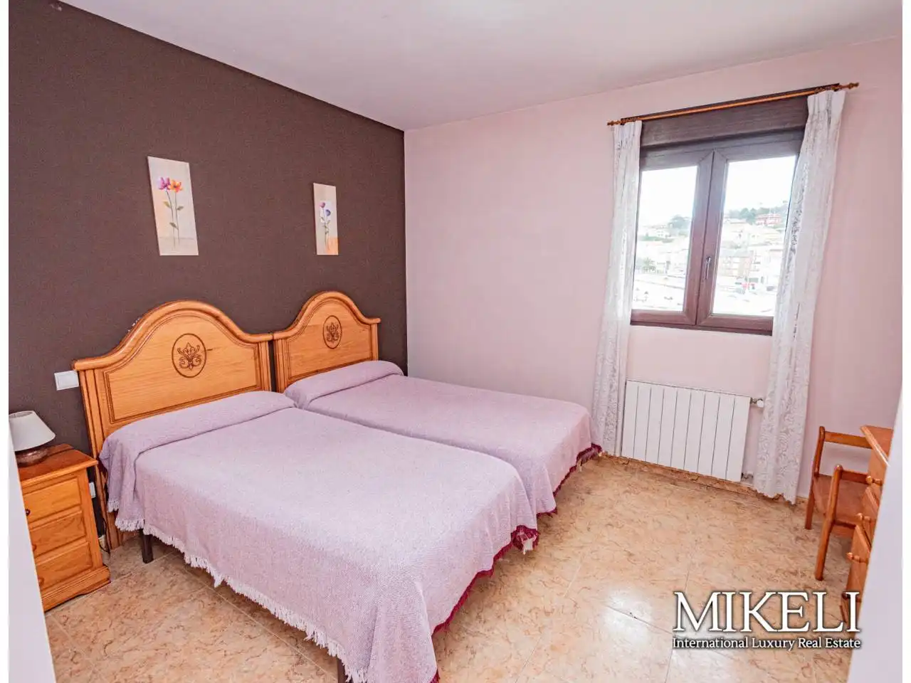 Commercial properties for sale in Paseo MUELLE, Comillas (Cantabria)