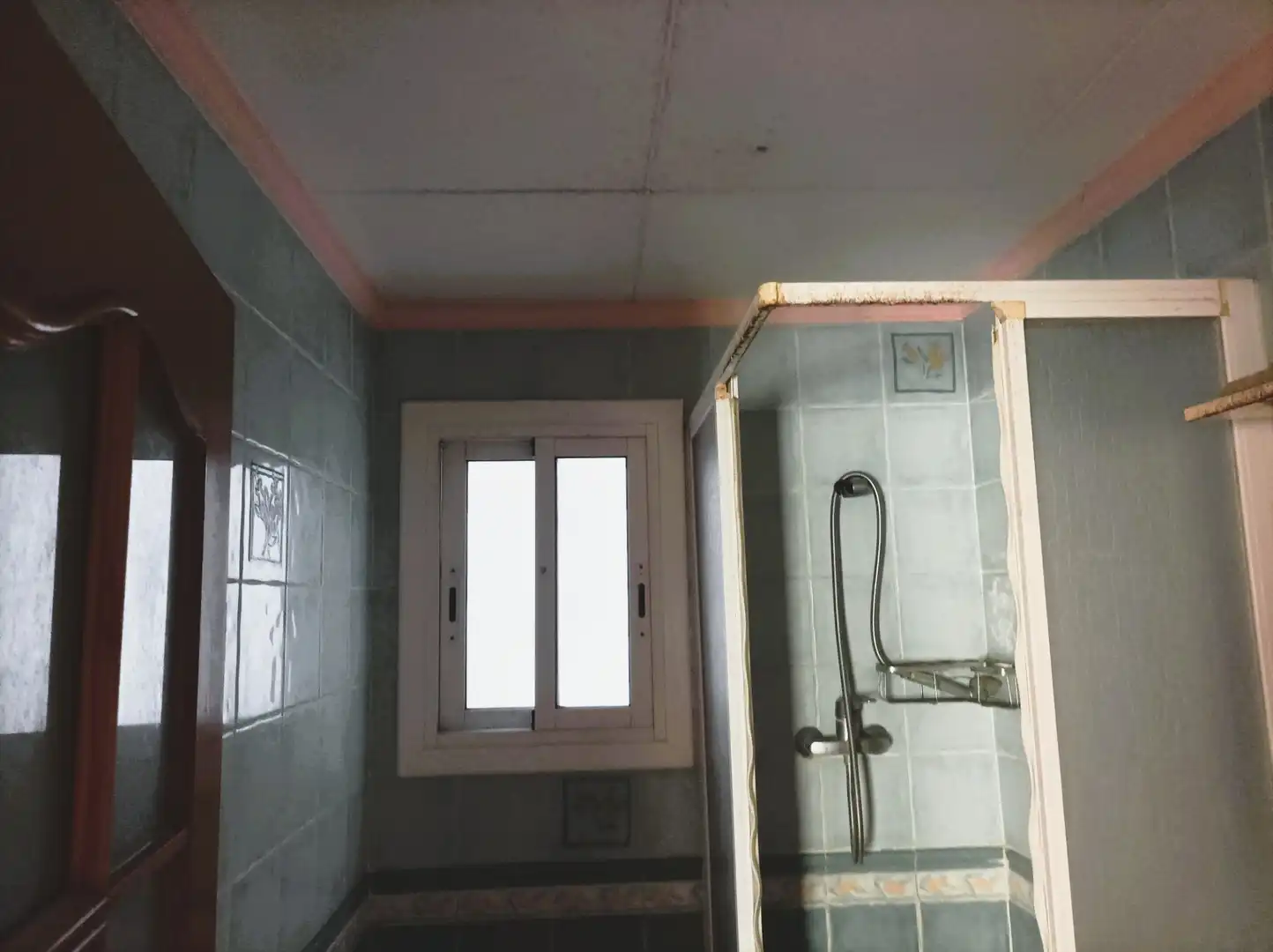 Bathroom of Flat for sale in Sant Pere de Ribes
