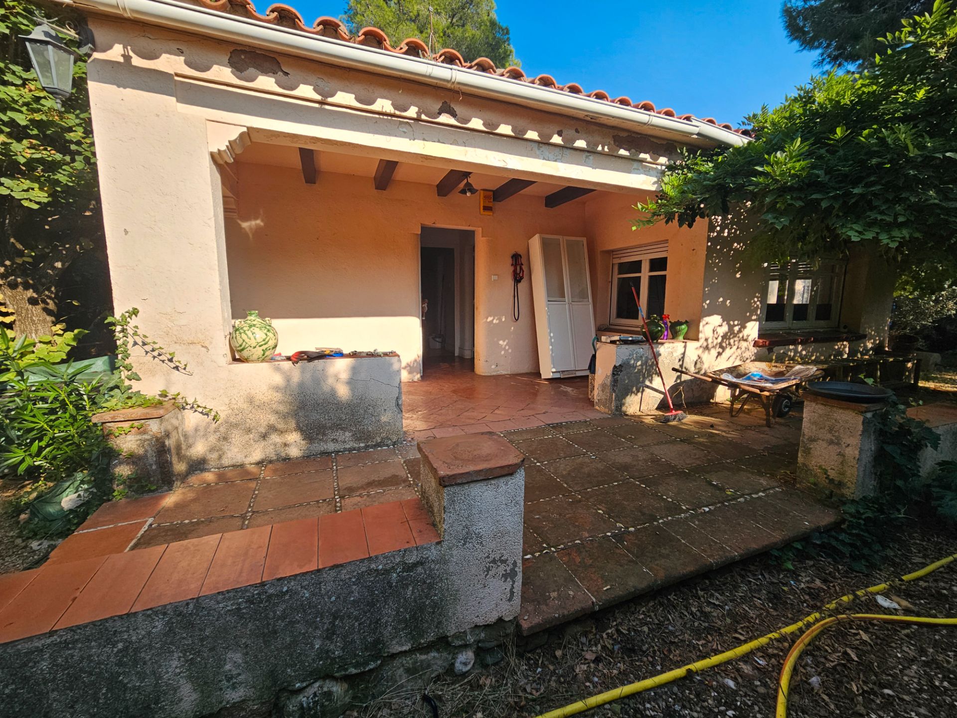Vista exterior de Casa o xalet en venda en Terrassa amb Jardí privat