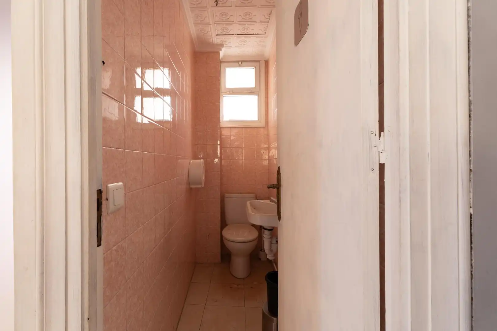 Bany de Edifici en venda en Algarrobo