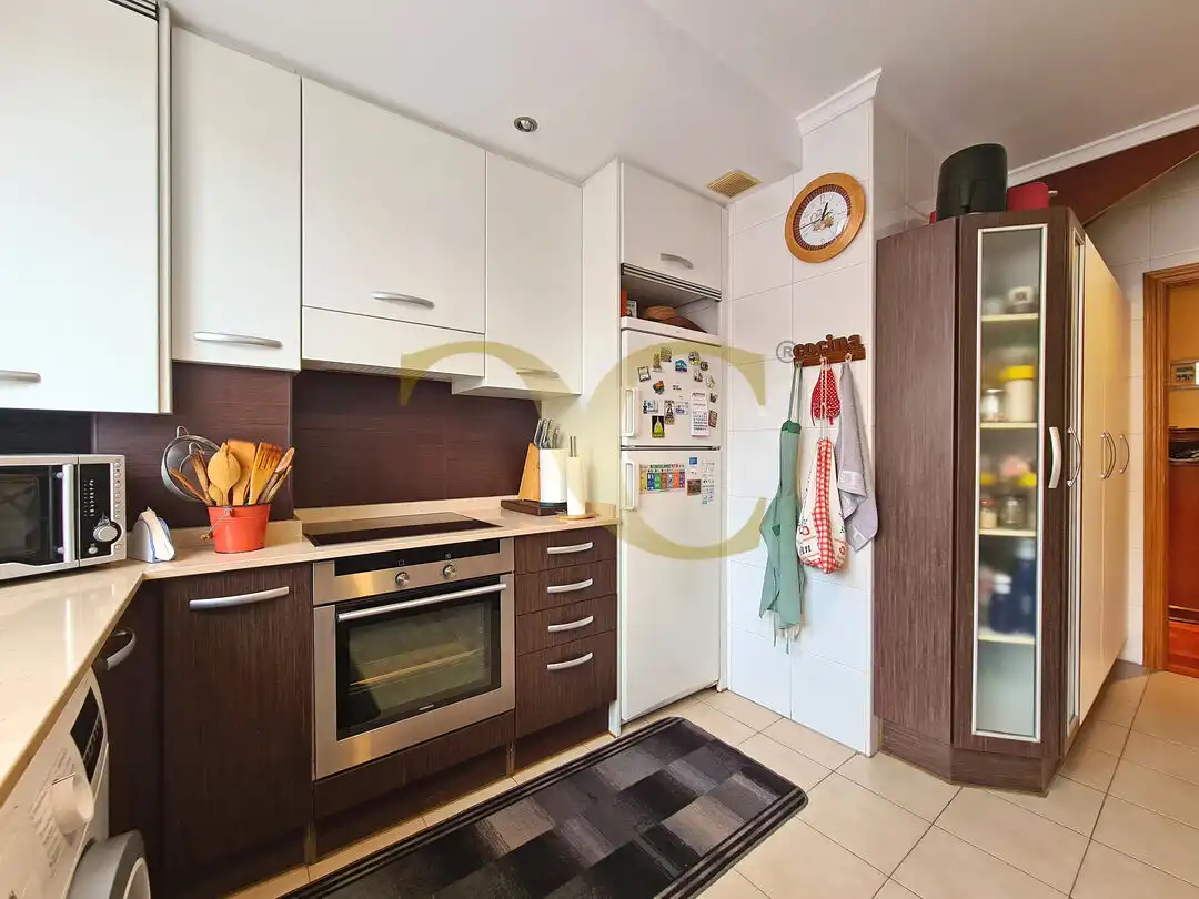 Cocina de Dúplex en venta en Gijón  con Aire acondicionado, Calefacción y Trastero