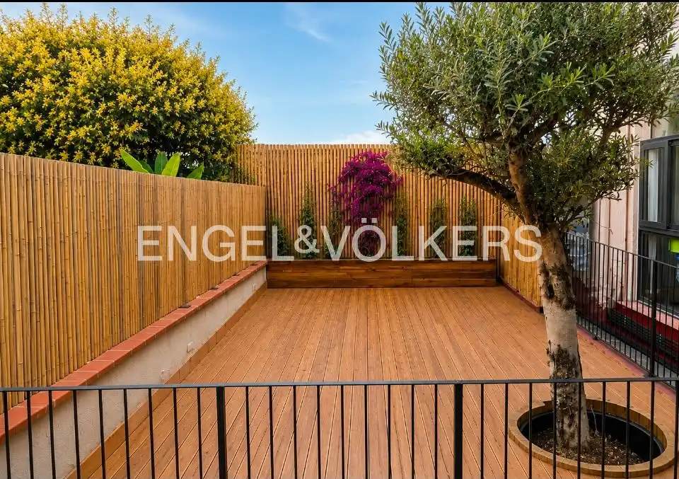 Terraza de Apartamento en venta en Barcelona con Aire acondicionado, Calefacción y Terraza