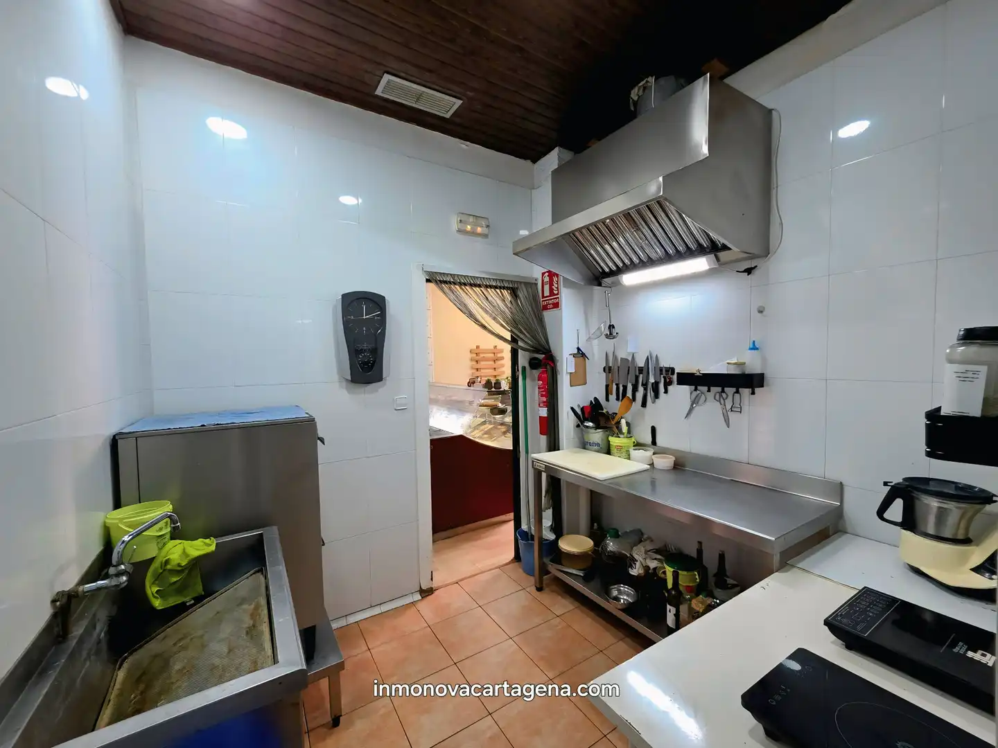 Business premises for transfer in Avenida de Venecia, imagen 3