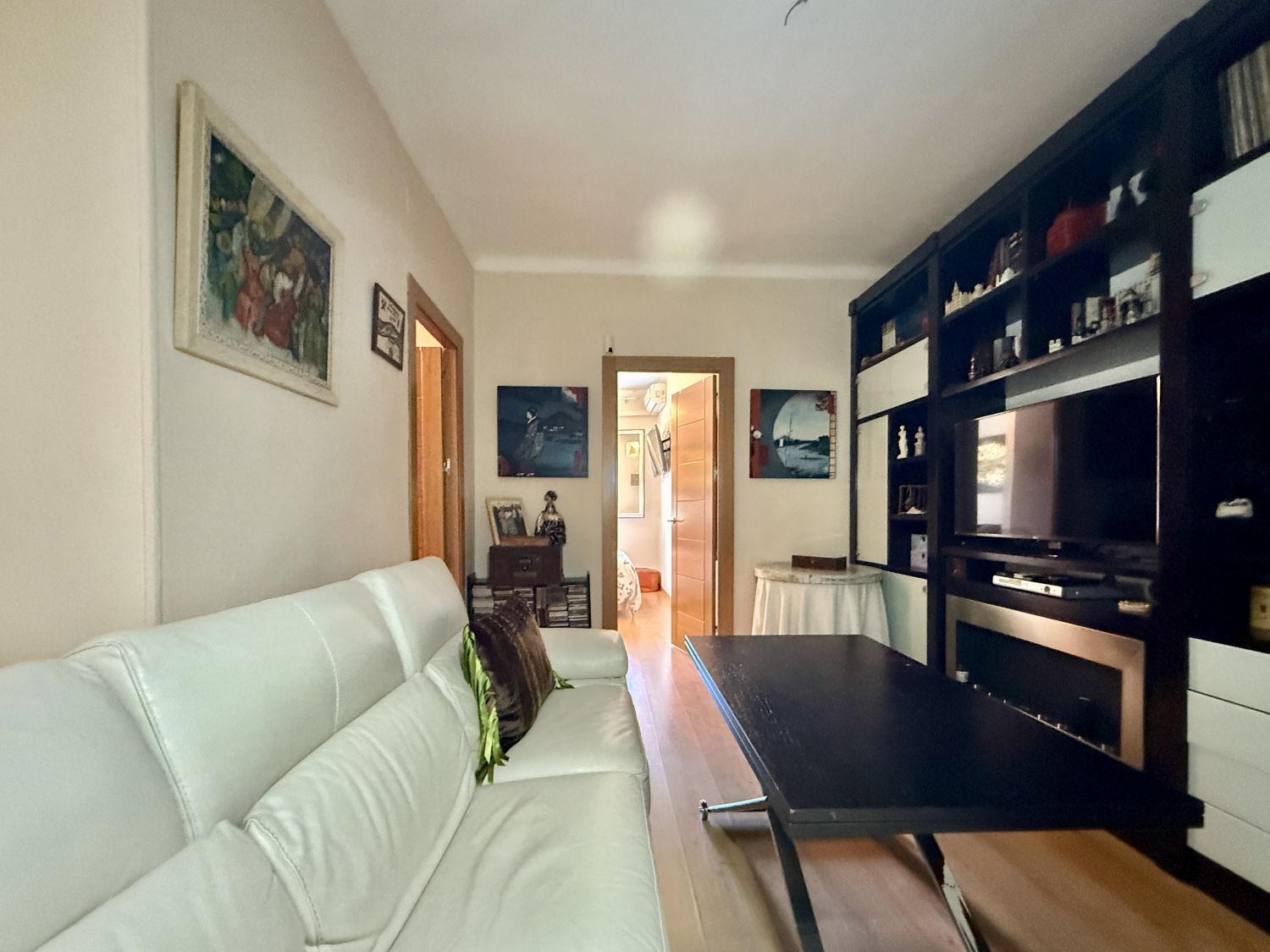 Living room of Flat for sale in  Madrid Capital  with Air Conditioner and Heating