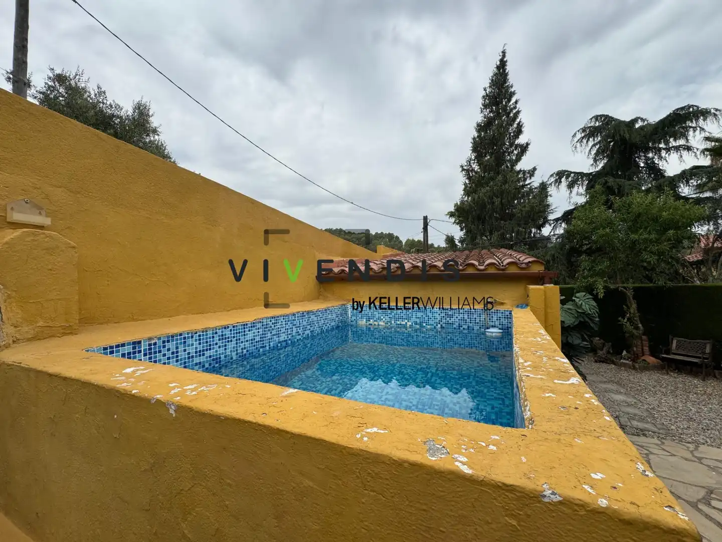 Piscina de Finca rústica en venta en Corbera de Llobregat