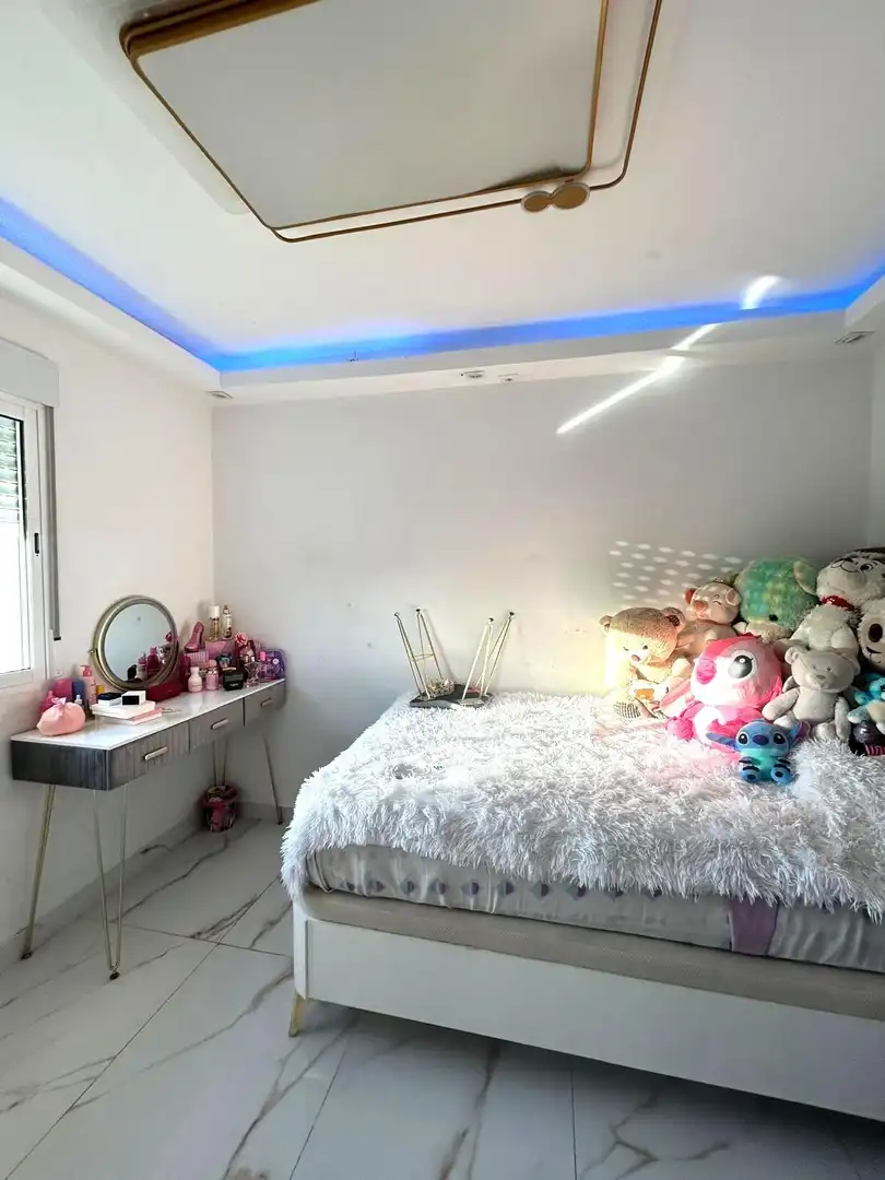 Bedroom of Flat for sale in Sevilla  with Air Conditioner and Terrace