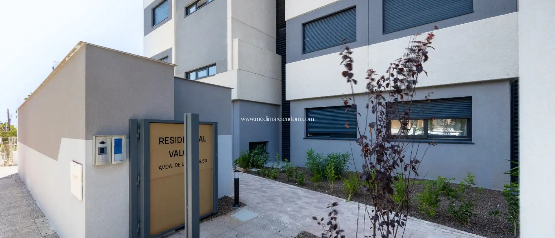Exterior view of Flat for sale in Orihuela  with Air Conditioner, Heating and Private garden
