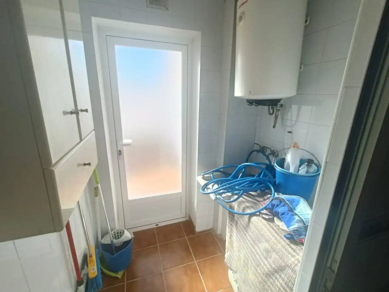 Bany de Casa o xalet en venda en Villanueva Mesía amb Jardí privat, Terrassa i Moblat