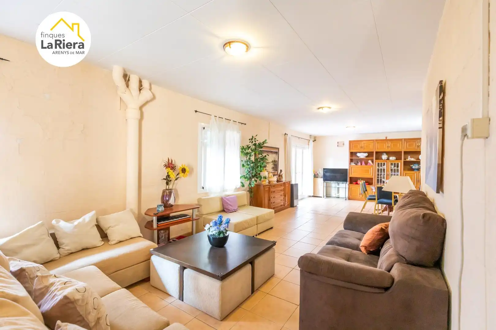 Sala d'estar de Edifici en venda en Arenys de Munt