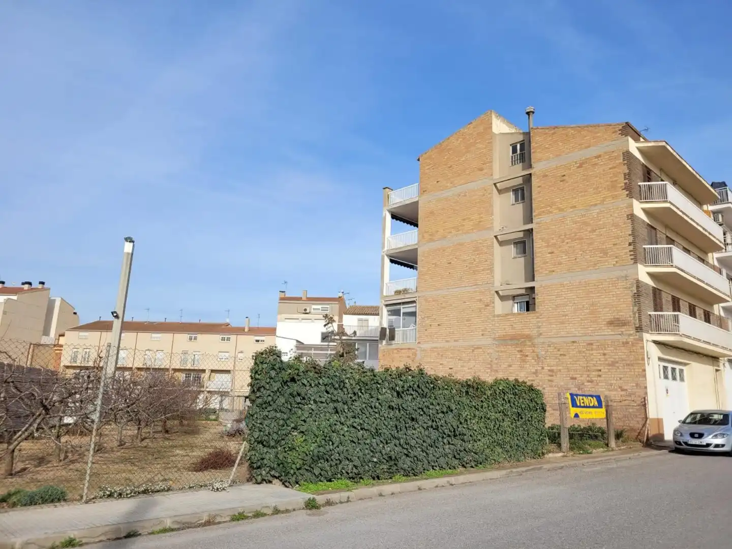 Terreno residencial en venta en Vell de Miralcamp 10, imagen 2