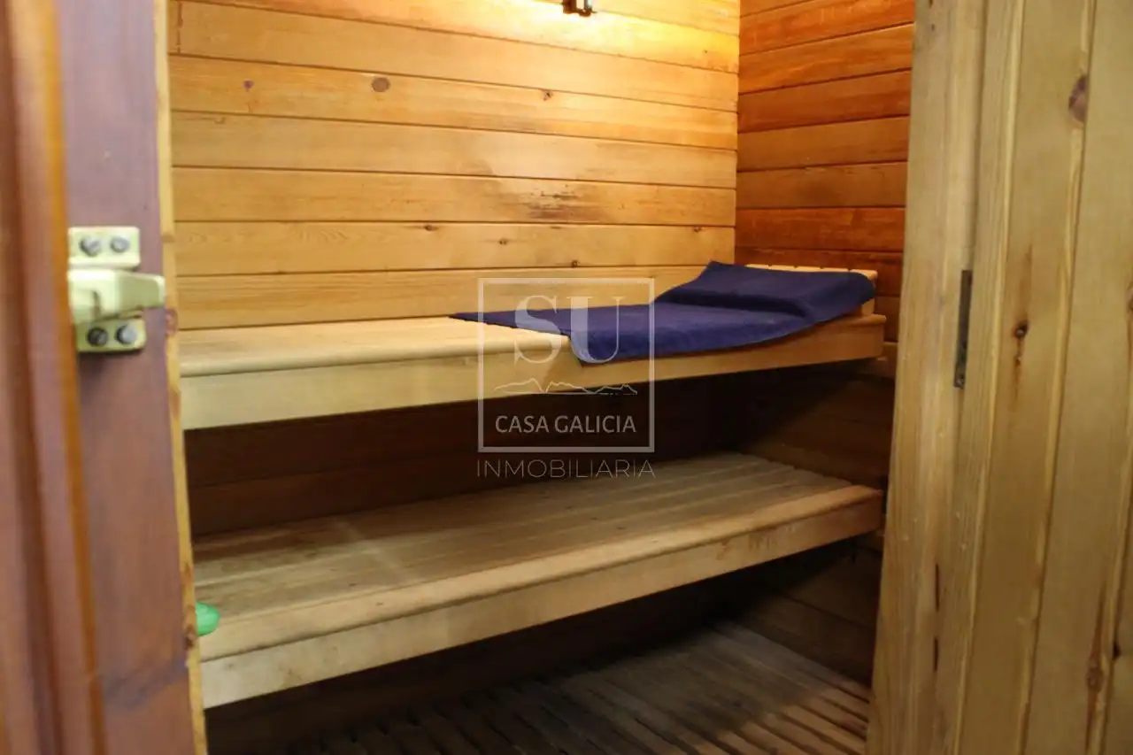 Casa o chalet en venta en Vigo  con Calefacción, Jardín privado y Parquet