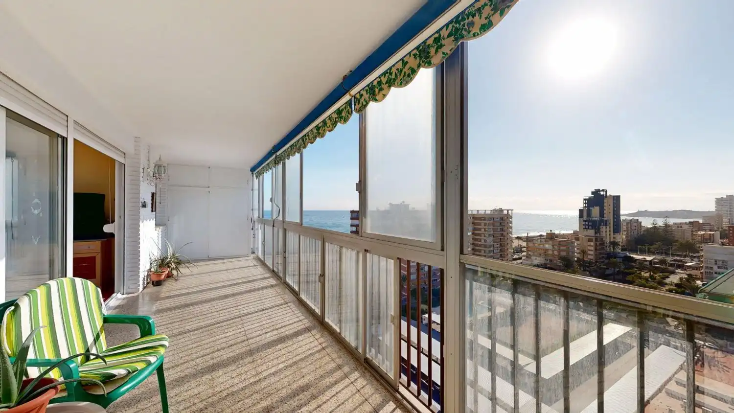 Schlafzimmer von Wohnungen zum Verkauf in Alicante / Alacant mit Terrasse und Balkon