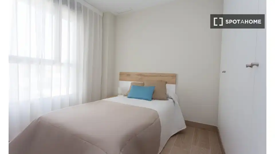 Flat with terrace to rent in L'Eixample, imagen 13