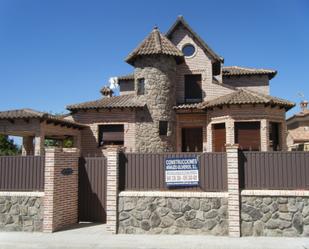 Vista exterior de Casa adosada en venda en El Boalo - Cerceda – Mataelpino