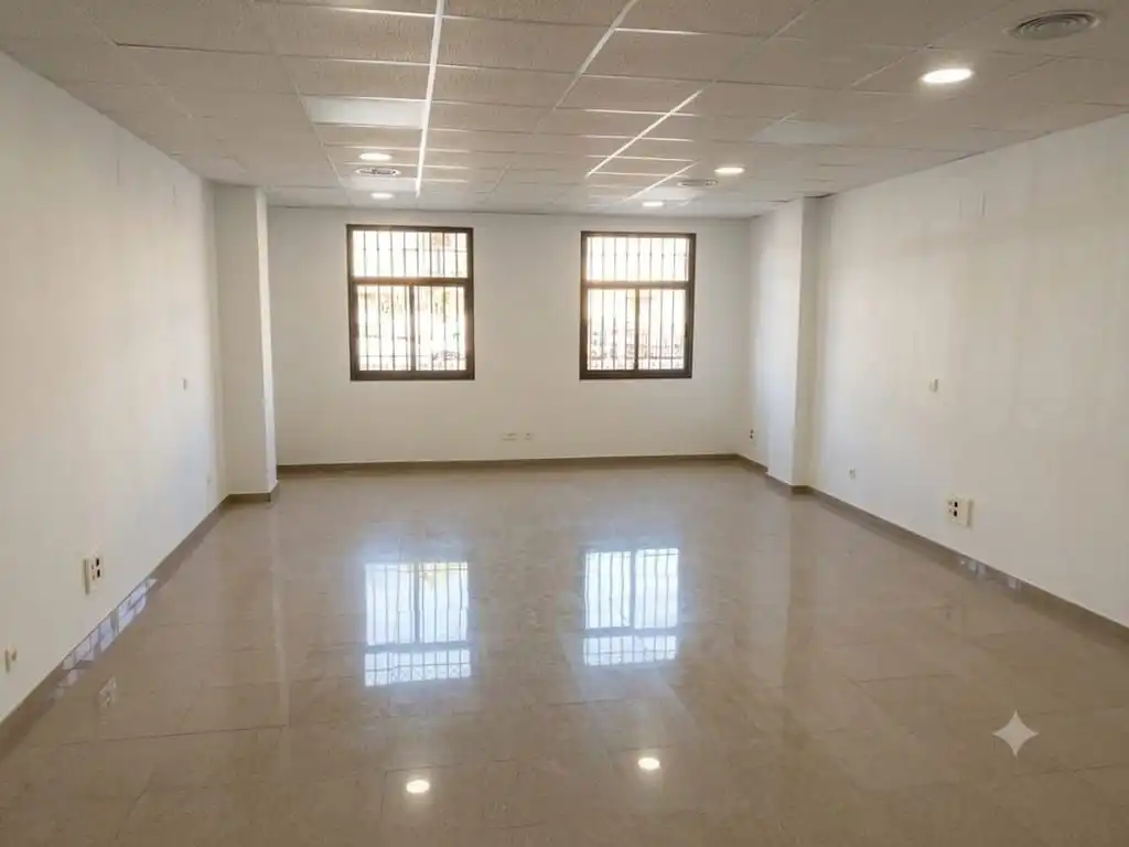 Büro zur Miete in Gines