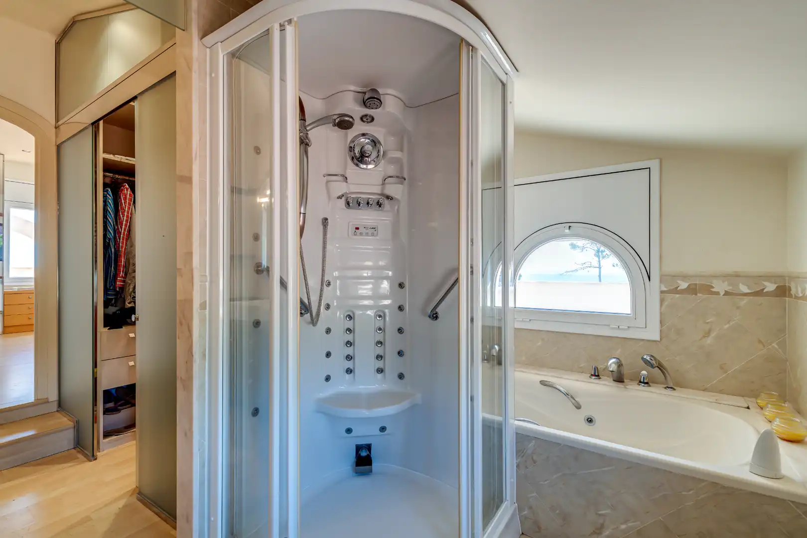 Casa con piscina en venta en Carrer de la Caleta, imagen 51