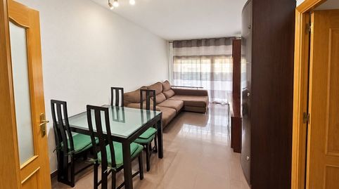 Piso de 3 habitaciones con balcón y vistas al parque, junto a FGC en Rubí, imagen 2