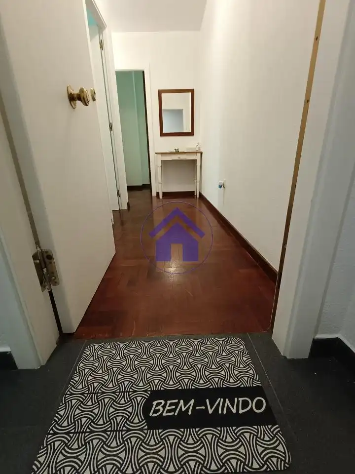 Piso de alquiler en Vigo  con Calefacción, Parquet y Amueblado