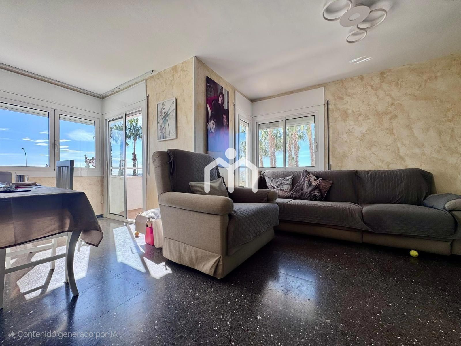 Sala de estar de Piso en venta en Premià de Mar con Calefacción, Jardín privado y Terraza