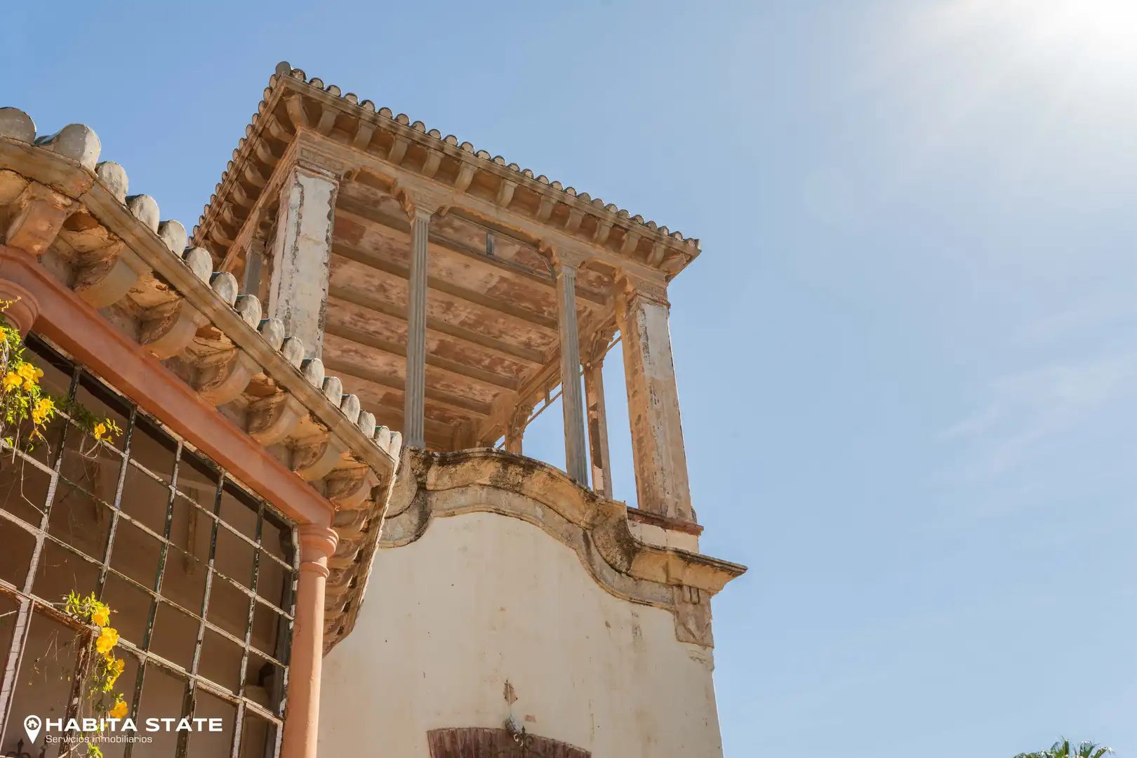 Außenansicht von Residential zum Verkauf in Almería