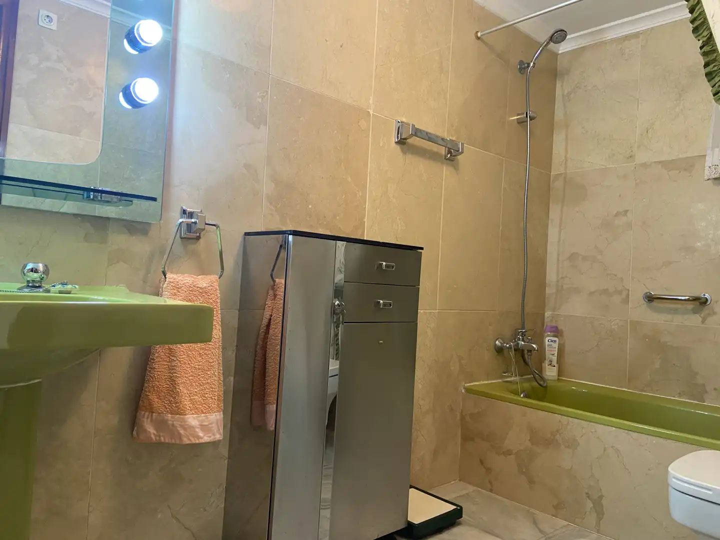 Bathroom of Flat for rent in Benidorm  with Heating, Parquet flooring and Terrace