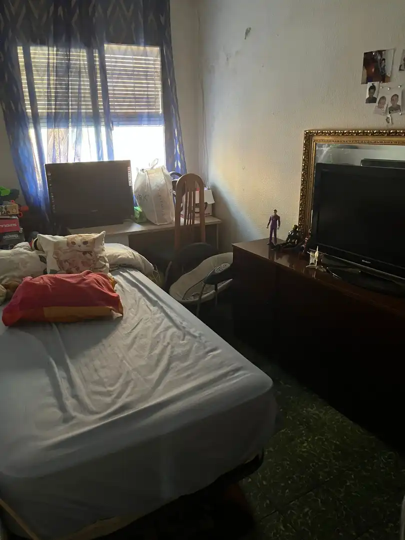 Dormitori de Pis en venda en Madrid amb Terrassa i Balcó