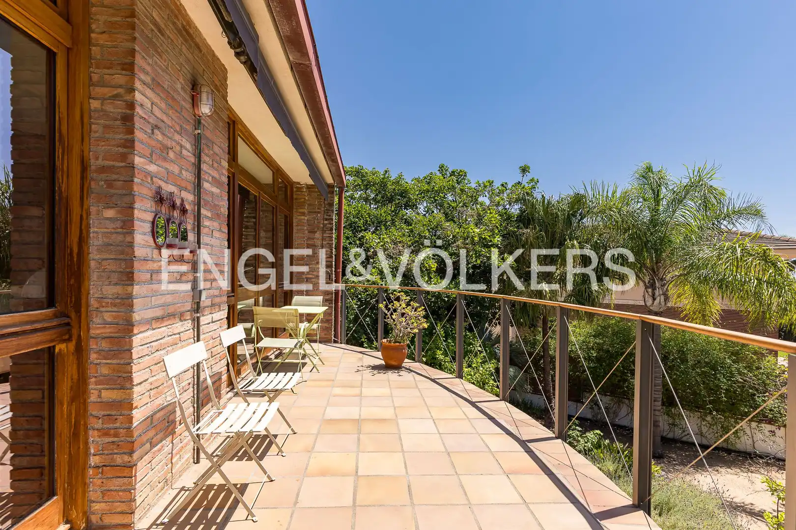 Terraza de Finca rústica en venta en Vilanova i la Geltrú con Calefacción, Jardín privado y Terraza