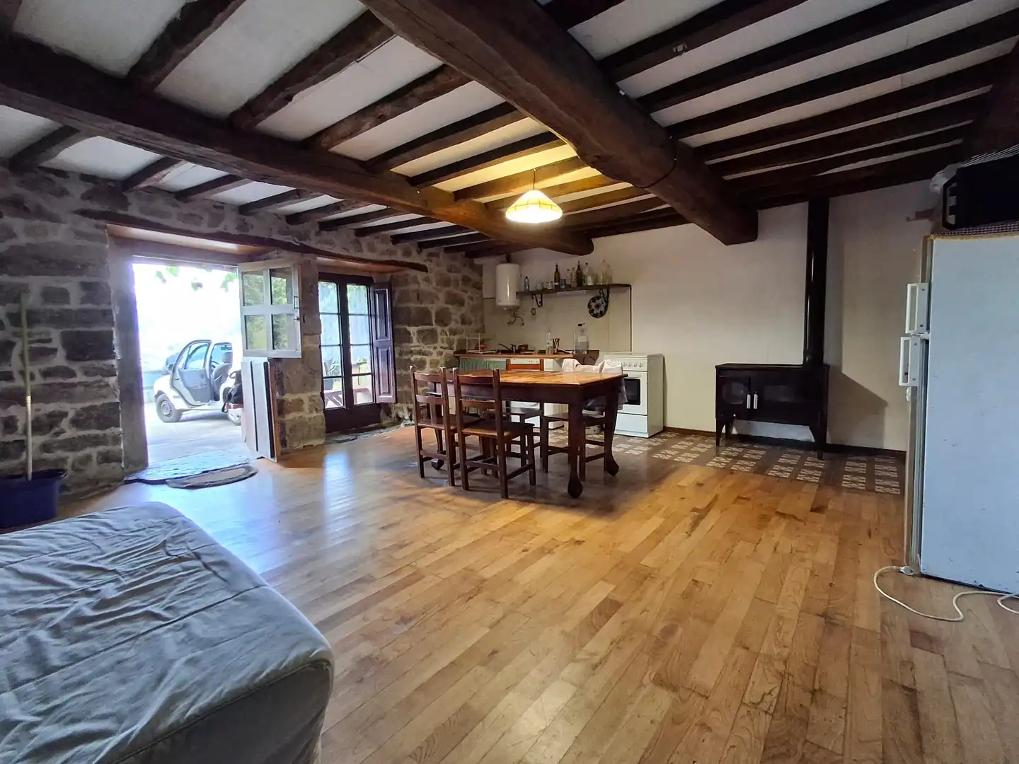 Sala d'estar de Casa o xalet en venda en Quirós amb Jardí privat, Terrassa i Balcó