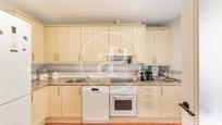 Kitchen of Flat to rent in  Madrid Capital  with Air Conditioner, Heating and Terrace