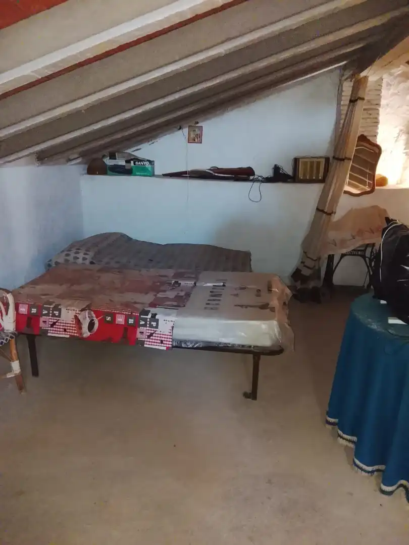 Dormitori de Casa o xalet en venda en Vallhermoso de la Fuente amb Moblat