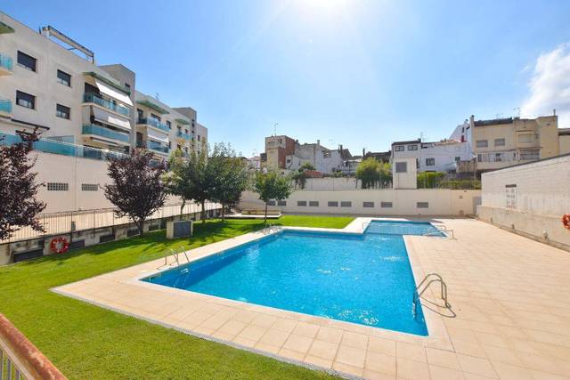 Piso en Venta en La Geltrú - Sant Jordi