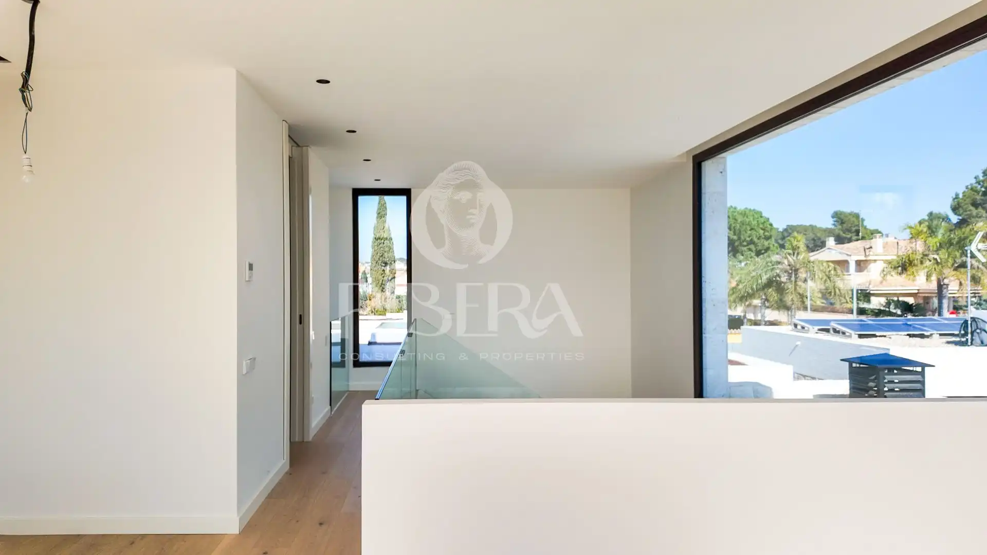 Casa o chalet en venta en L'Eliana con Aire acondicionado, Calefacción y Jardín privado