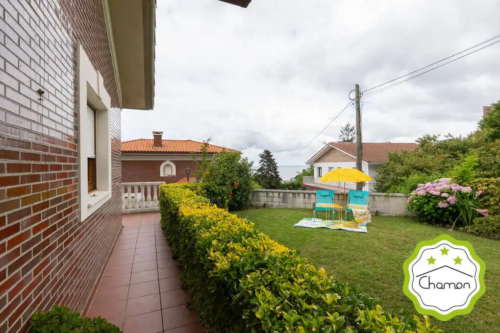 Terrace of Houses for sale in Castro-Urdiales  with Heating and Furnished