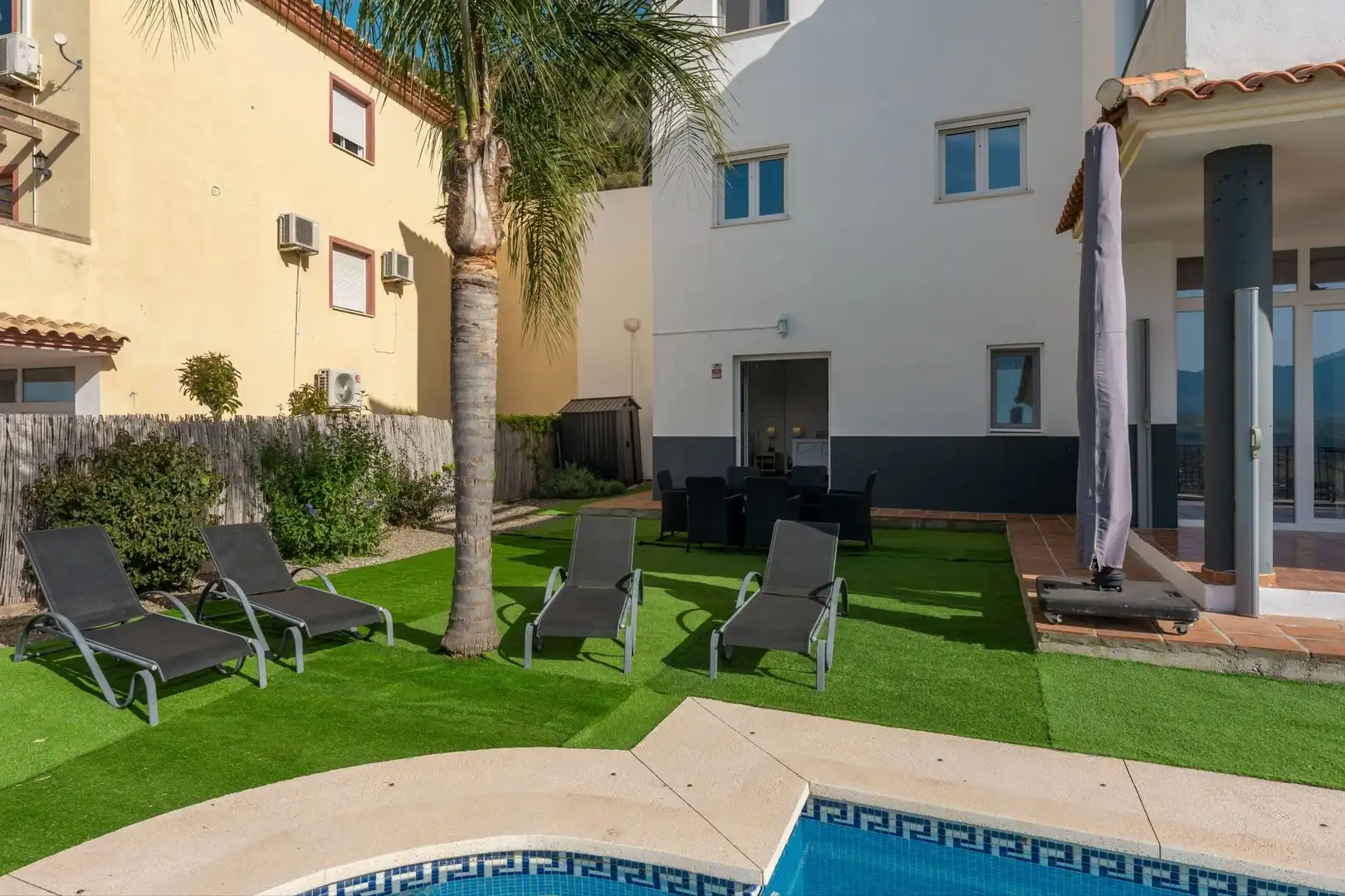 Swimming pool of Houses for sale in Coín  with Swimming Pool