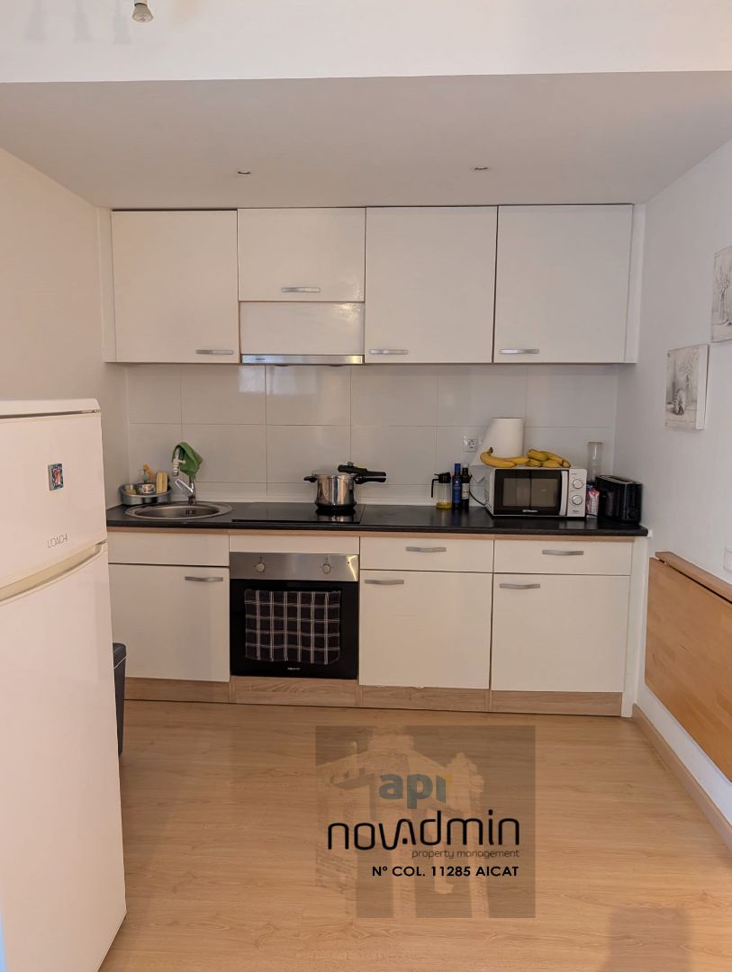 Cocina de Oficina en venta en  Lleida Capital con Calefacción y Balcón