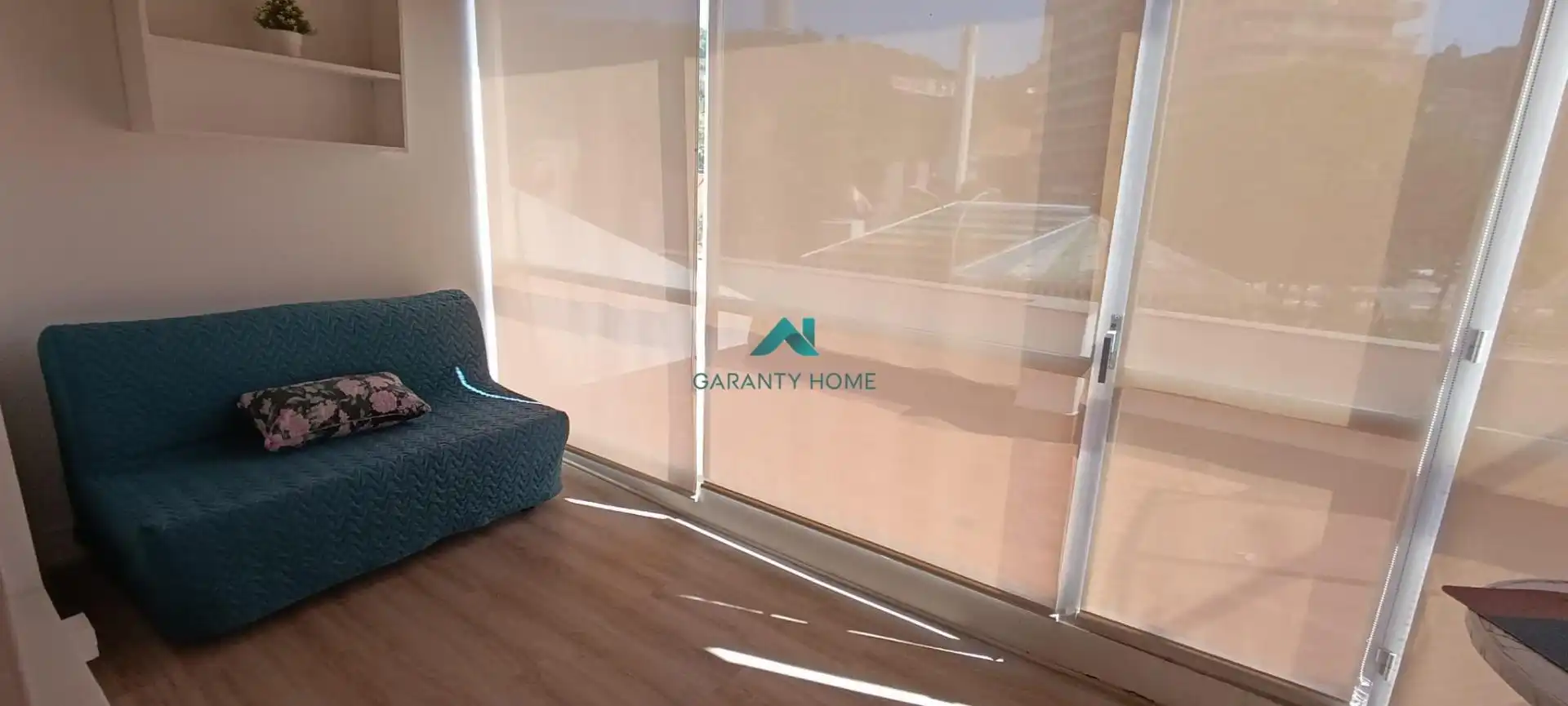 Terraza de Estudio de alquiler en Laredo con Terraza y Amueblado