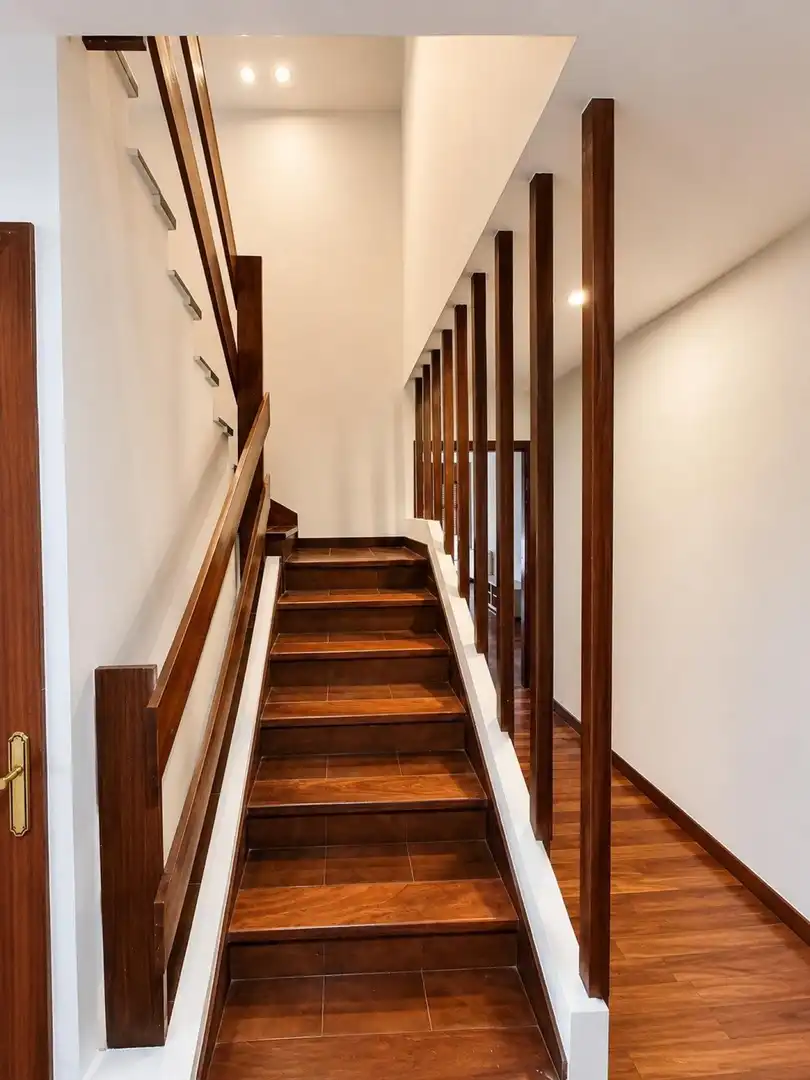 Maisonette zum Verkauf in Santander mit Heizung, Terrasse und Balkon