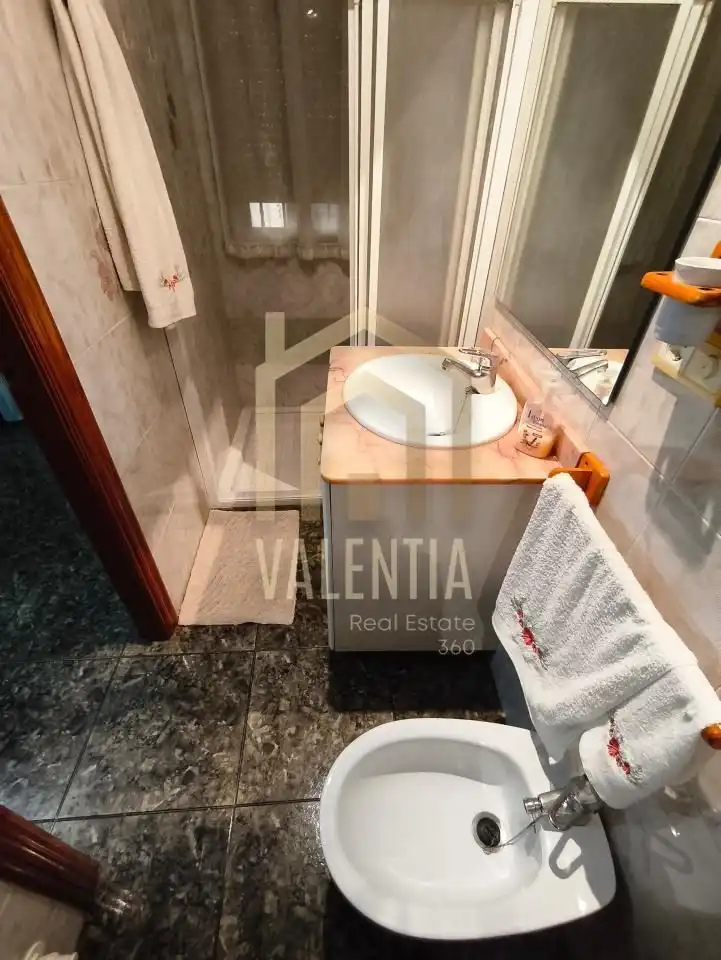 Bany de Casa o xalet en venda en Alginet amb Moblat i Alarma
