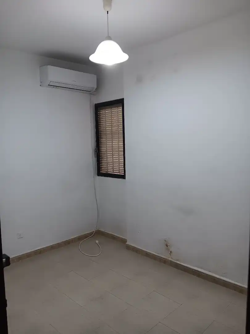 Bedroom of Flat for sale in Sevilla  with Air Conditioner