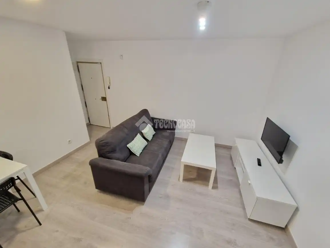 Sala d'estar de Pis de lloguer en Getafe amb Aire condicionat i Calefacció