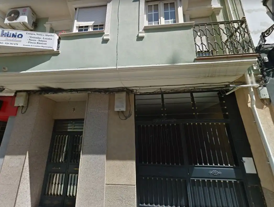 Aparcament en venda a Calle Pintor López Torres