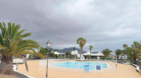 Foto 2 de Casa adosada en venda a Playa Blanca, Yaiza
