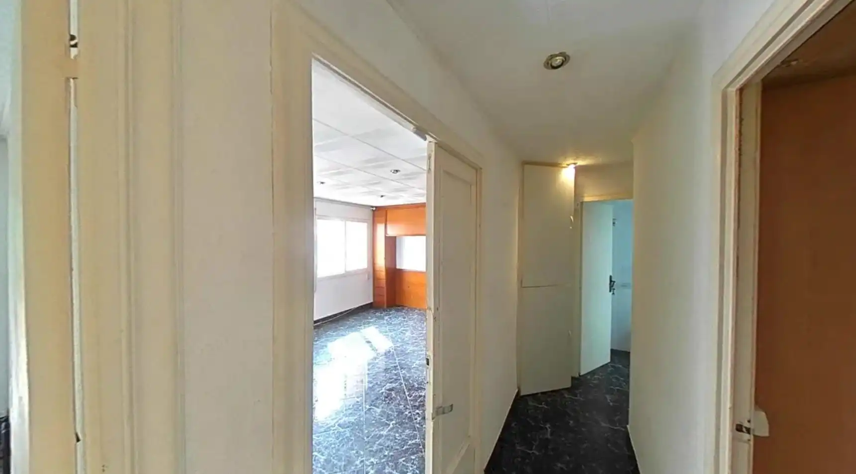 Flat for sale in Badalona